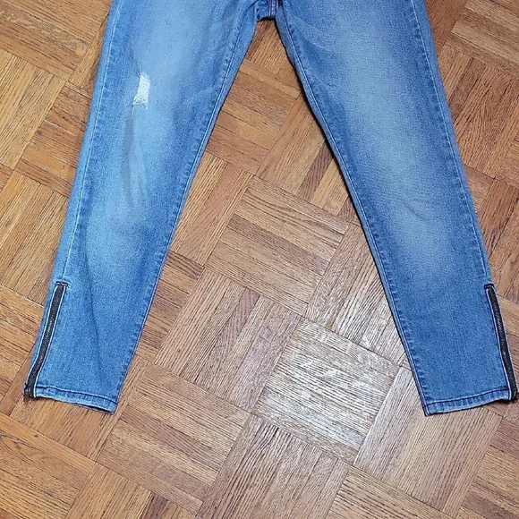Flying Monkey Light Blue Skinny Jeans with Zipper Accents SIZE 27 - Picture 8 of 10